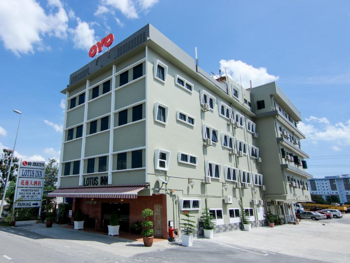 OYO 89846 Lotus Inn Hotel Malacca Buitenkant foto