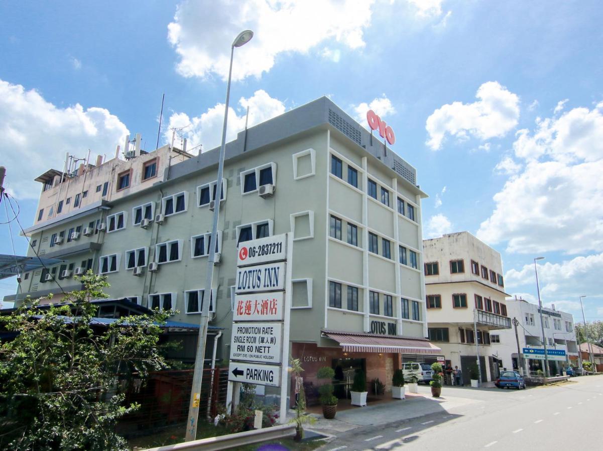 OYO 89846 Lotus Inn Hotel Malacca Buitenkant foto